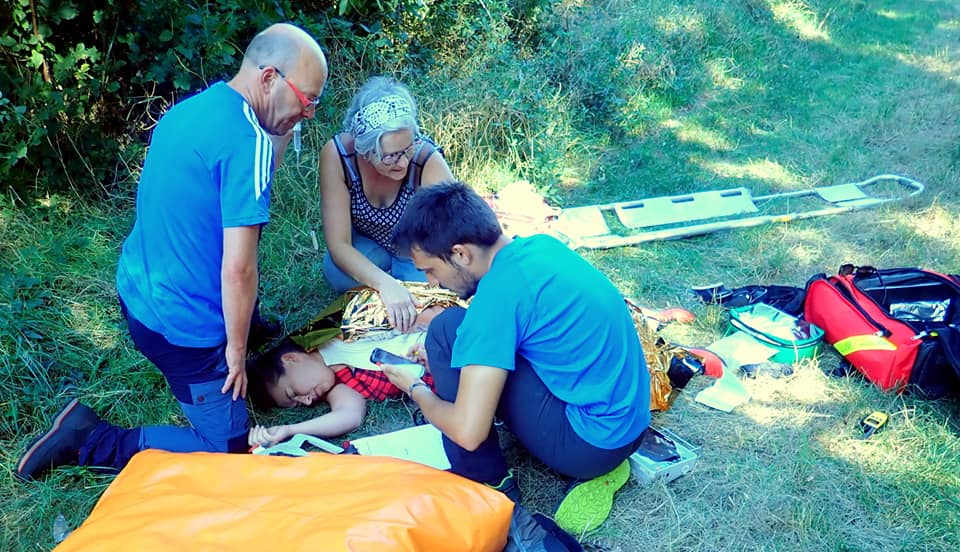 41532056_728732390809445_7865434335707398144_n